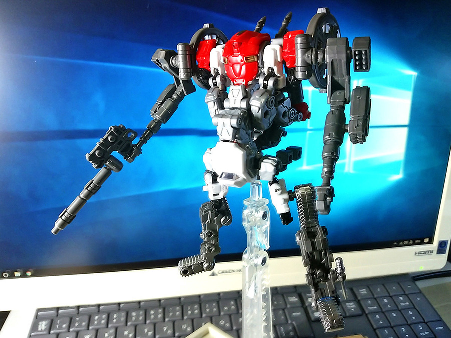 2018-01-15_diaclone_dirtlorder-gyroseptor2.jpg