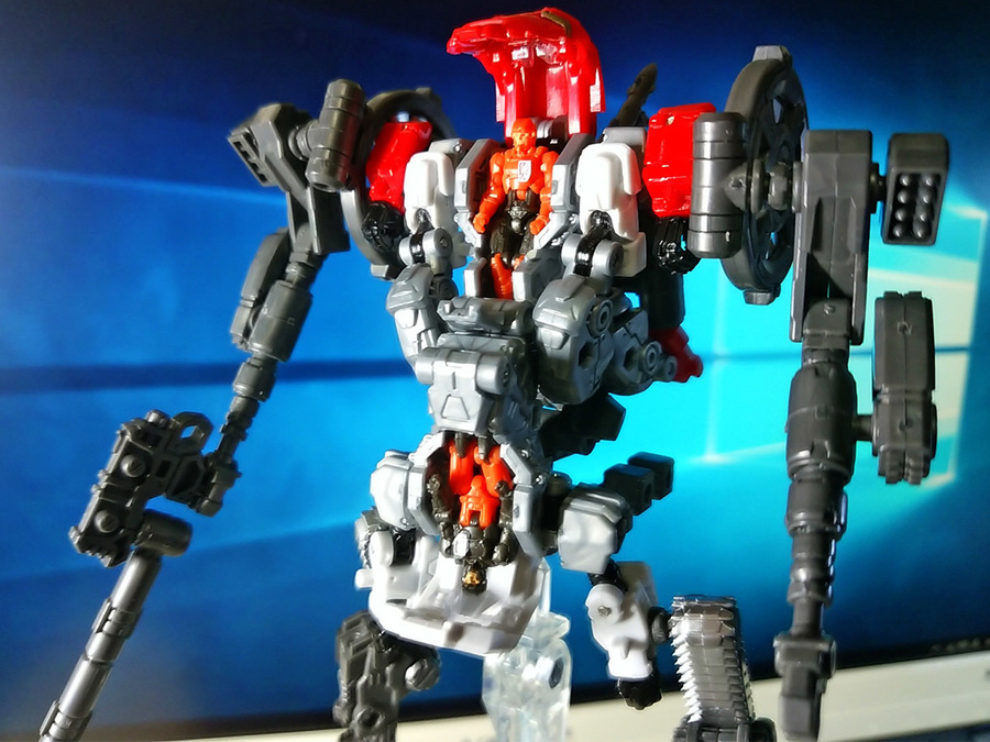 2018-01-15_diaclone_dirtlorder-gyroseptor5.jpg