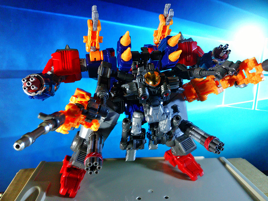 2018-02-12_diaclone_powerdsystem_arming2_8.jpg