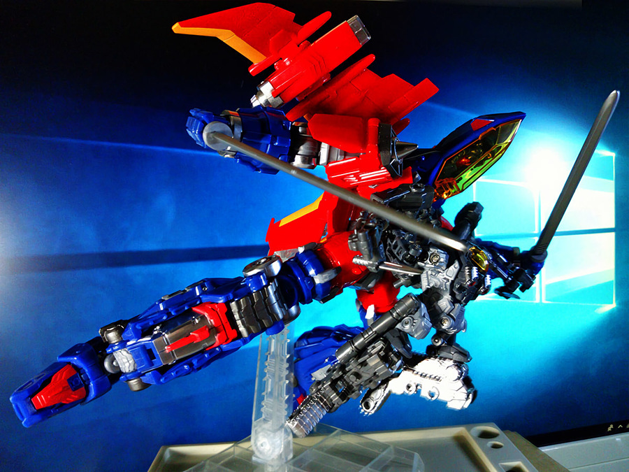 2018-02-12_diaclone_powerdsystem_arming3_7.jpg