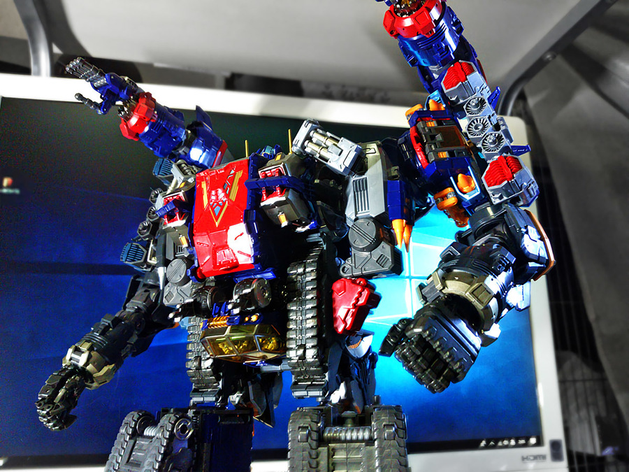 2018-03-05_diaclone-bigpowerd-wgv_mode1-detail2.jpg