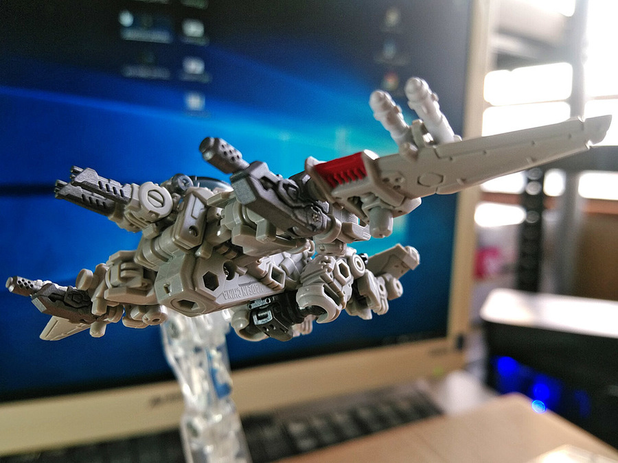 2018-11-28_diaclone-da28_maneuver-delta_jet4.jpg