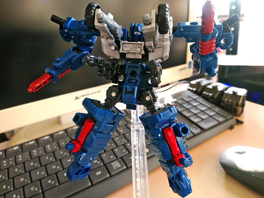 2019-02-28_transformers-siege_autobot-cog_unite1-1.jpg