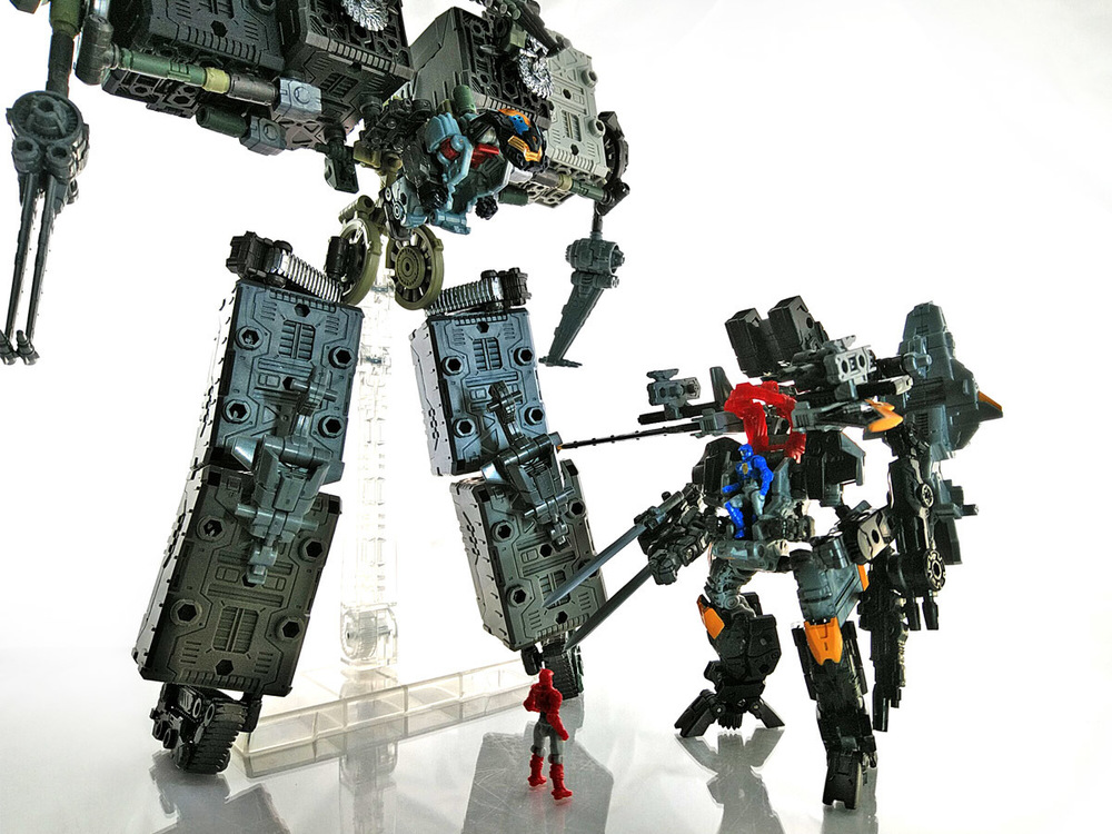 2019-04-11_diaclone_two-shot.jpg