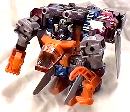warugakiaction-2009-12-20_000121microman-mpconvoy.jpg