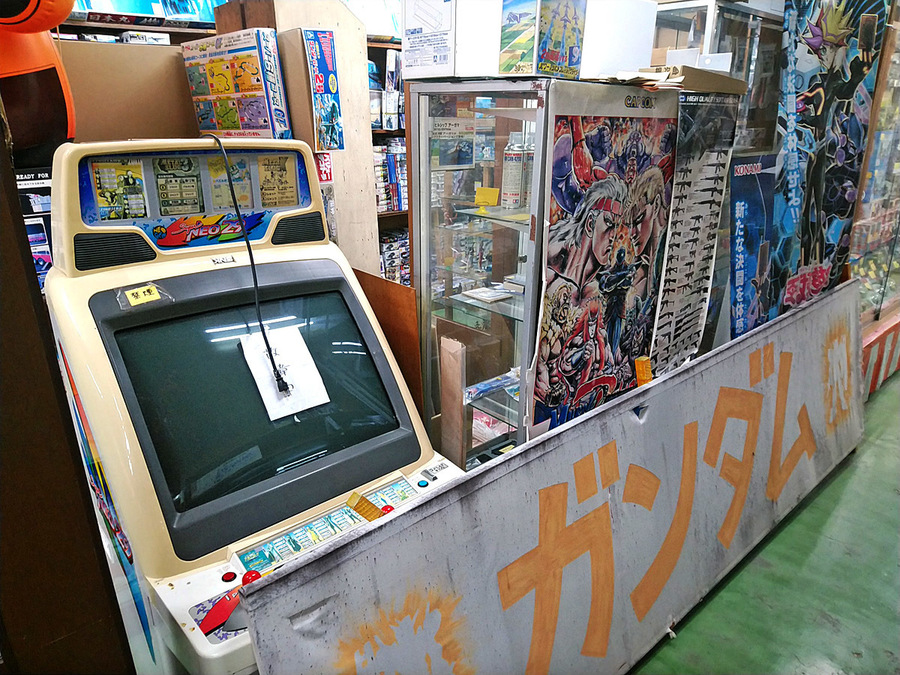 2018-05-02_omocha-no-pipo_north-side3.jpg