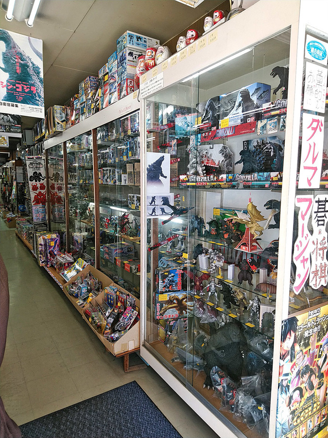 2018-05-02_omocha-no-pipo_south-side1.jpg