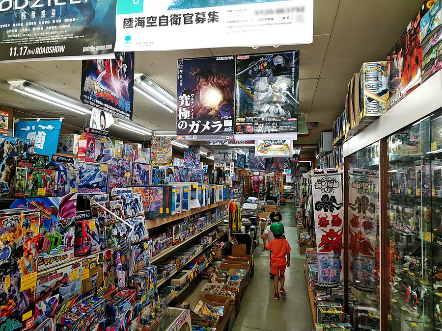 2018-05-02_omocha-no-pipo_south-side9.jpg