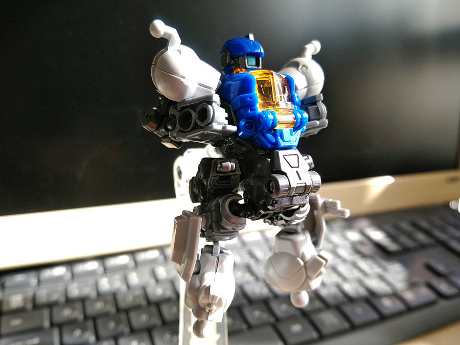 2018-11-24_diaclone-da21_maneuver-alpha1.jpg