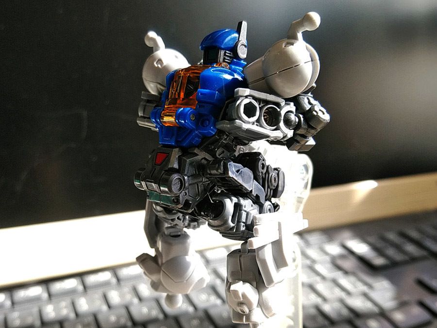 2018-11-24_diaclone-da21_maneuver-alpha2.jpg