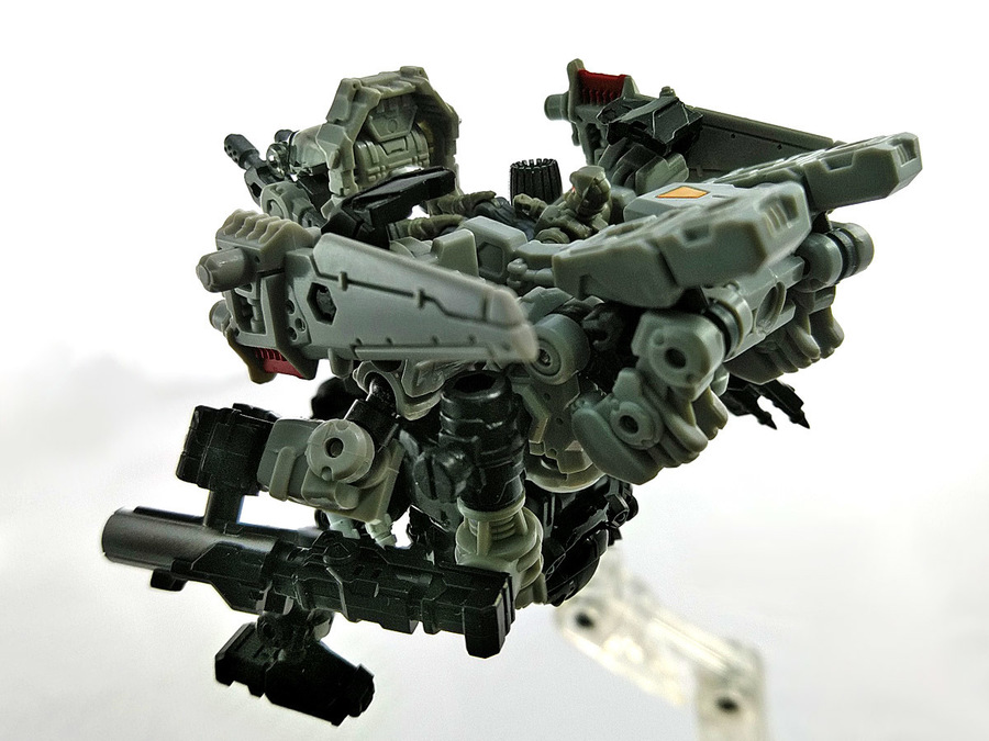 2018-12-22_diaclone_da27-maneuver-gamma_da28-maneuver-delta_mode1-3.jpg