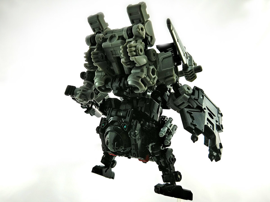 2018-12-22_diaclone_da27-maneuver-gamma_da28-maneuver-delta_mode1-7.jpg
