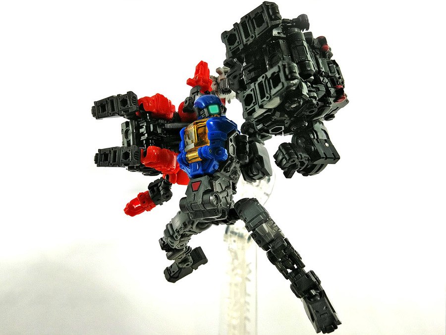 2018-12-28_diaclone-maneuver-3-unite_bust3.jpg