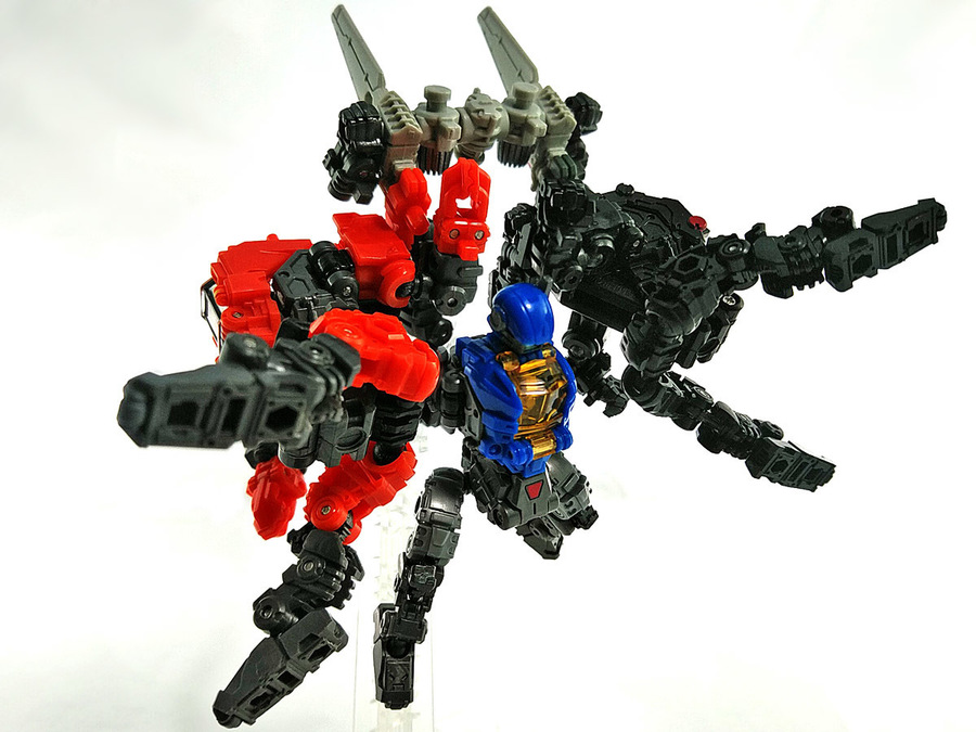 2018-12-28_diaclone-maneuver-3-unite_bust5.jpg