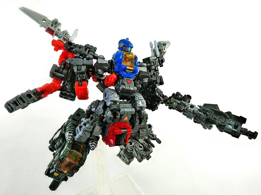 2018-12-28_diaclone-maneuver-6-unite_winged1.jpg