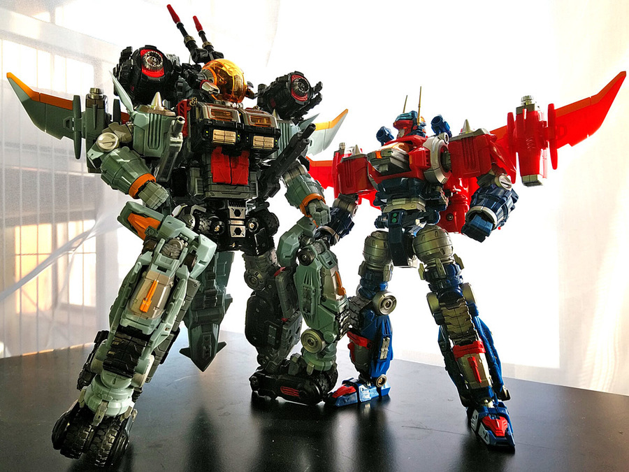 2019-01-04_da29-battlebuffalo-mk4_group-shot3.jpg