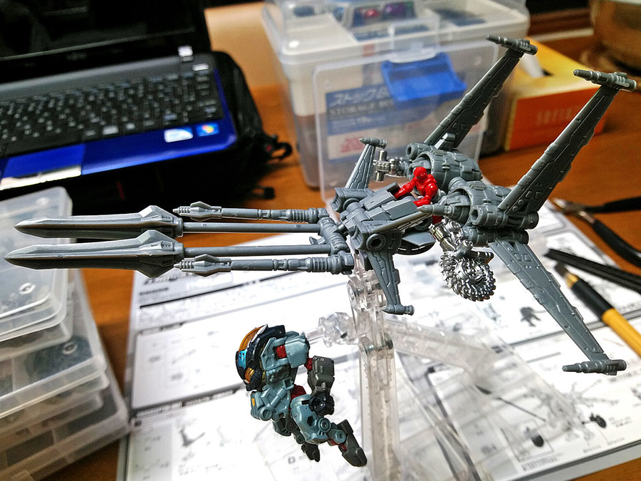 2019-03-04_diaclone_cross-septer_mode1-2.jpg
