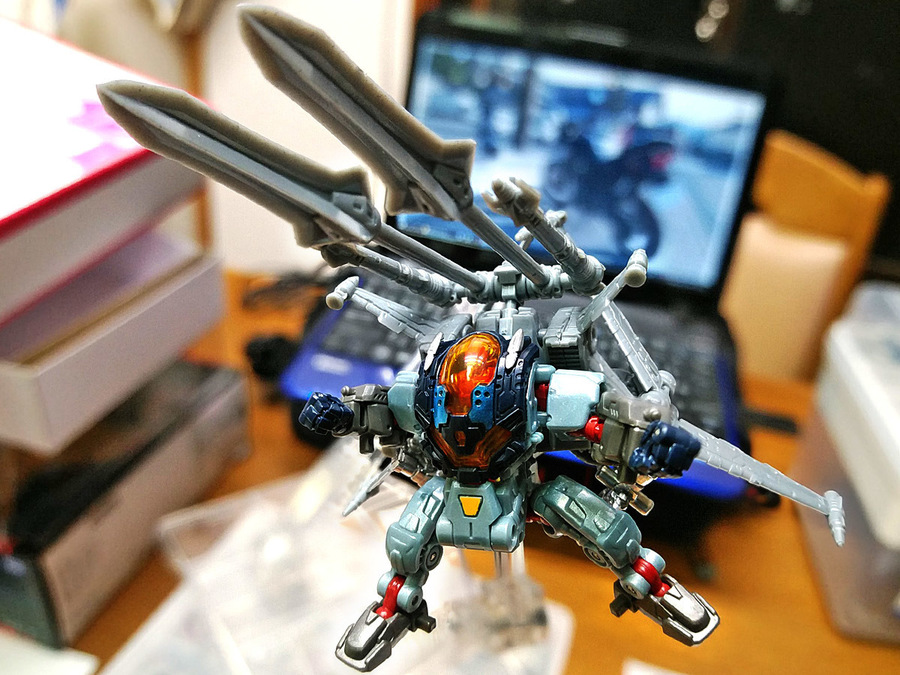 2019-03-04_diaclone_cross-septer_mode2-3.jpg