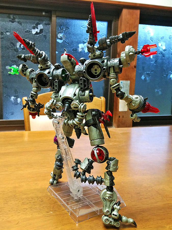 2019-03-04_diaclone_warudaraider_rapto-head-7b.jpg
