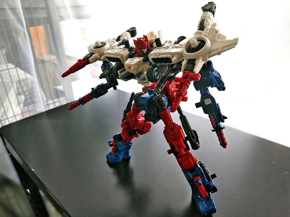2019-04-29_transformers-siege_sg18-sixgun_unite1-4.jpg