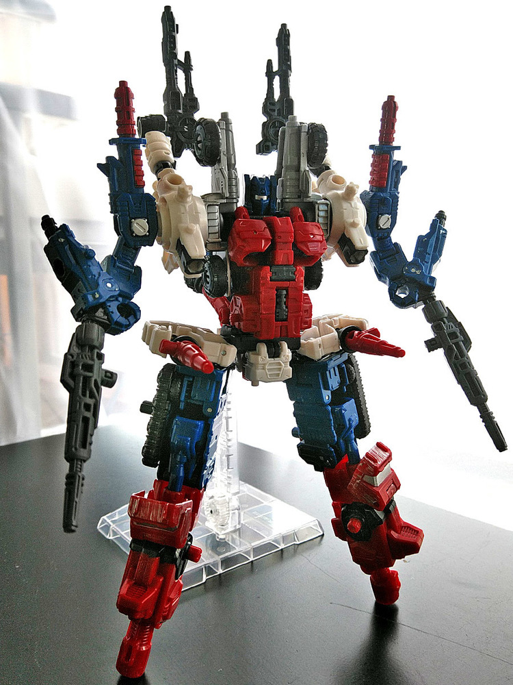 2019-04-29_transformers-siege_sg18-sixgun_unite2-1.jpg