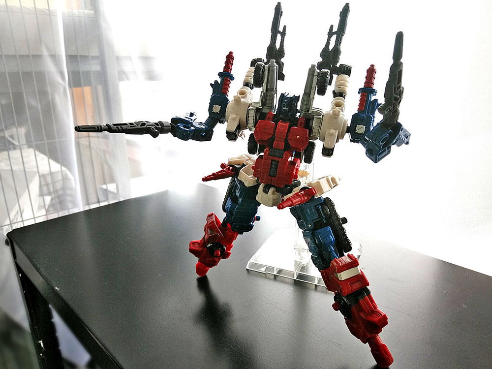 2019-04-29_transformers-siege_sg18-sixgun_unite2-3.jpg