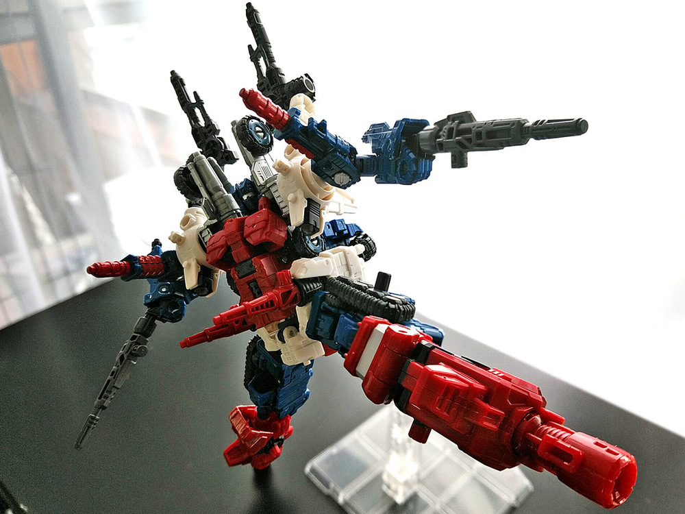 2019-04-29_transformers-siege_sg18-sixgun_unite2-4.jpg
