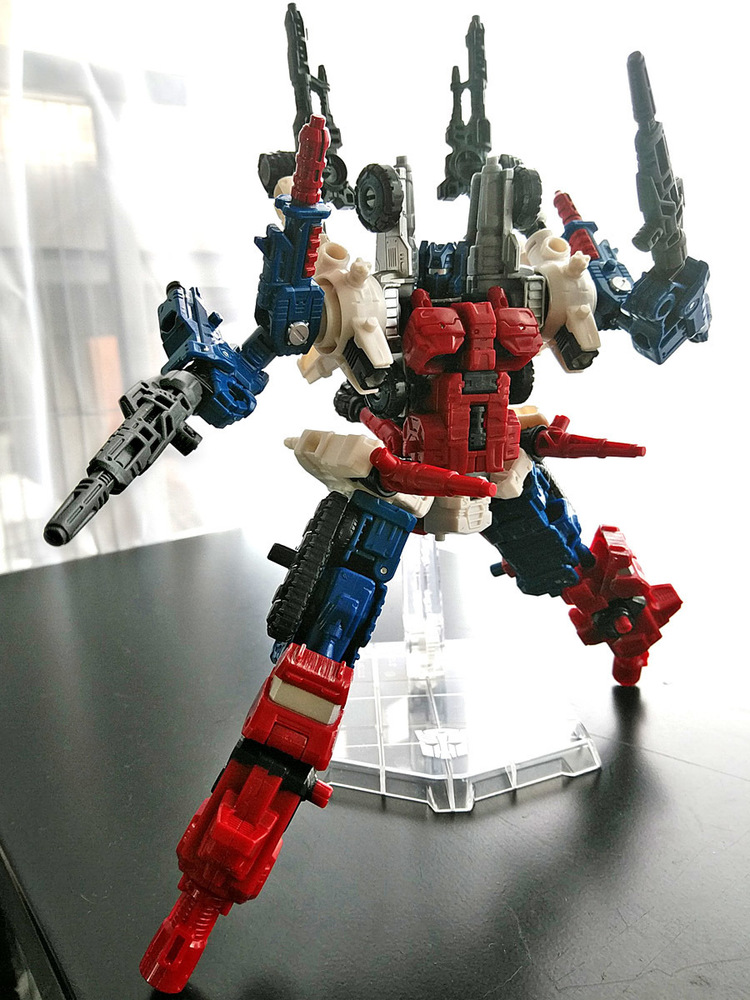 2019-04-29_transformers-siege_sg18-sixgun_unite2-5.jpg
