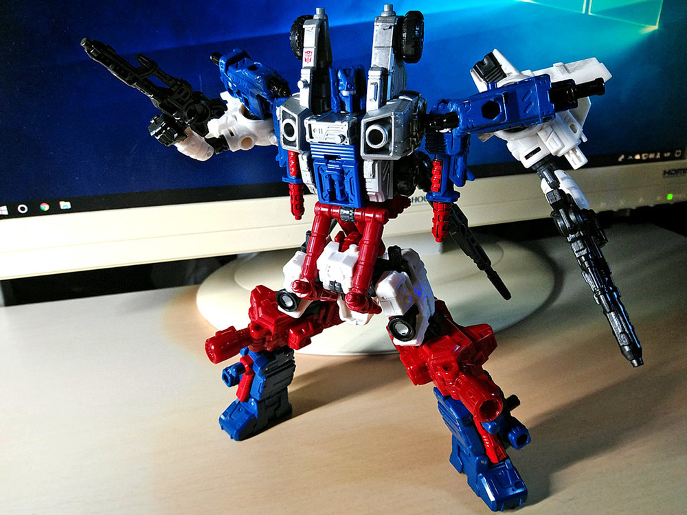 2019-05-31_transformers-siege_sixgun_cog-six2-2.jpg