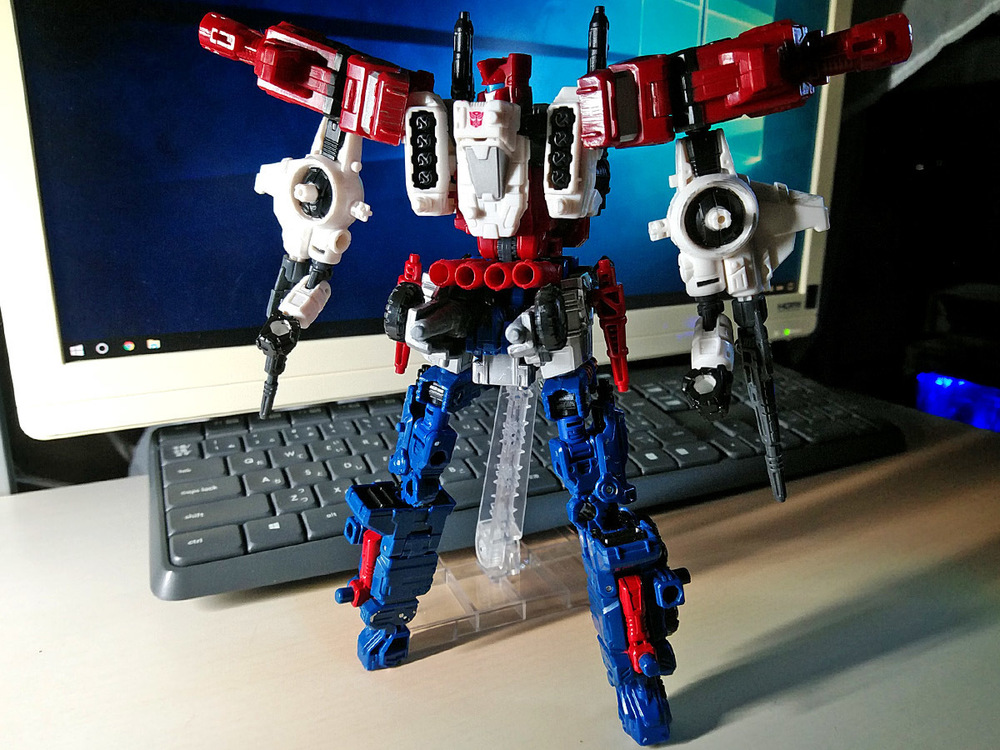 2019-05-31_transformers-siege_sixgun_six-cog3.jpg