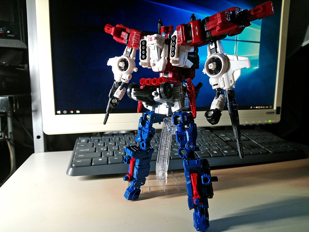 2019-05-31_transformers-siege_sixgun_six-cog6.jpg