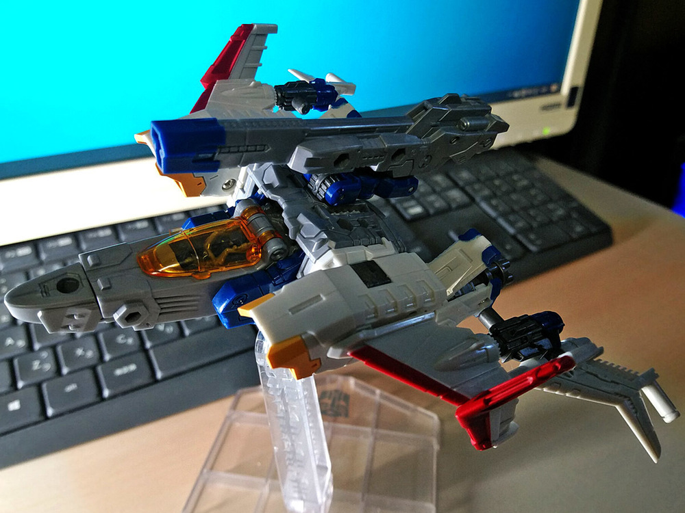 2019-12-12_diaclone-reboot_trivers-trijetter_jet4-1.jpg