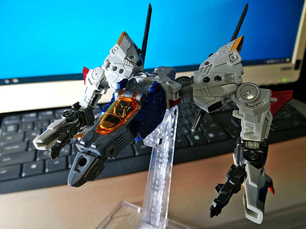 2019-12-12_diaclone-reboot_trivers-trijetter_jet5-1.jpg