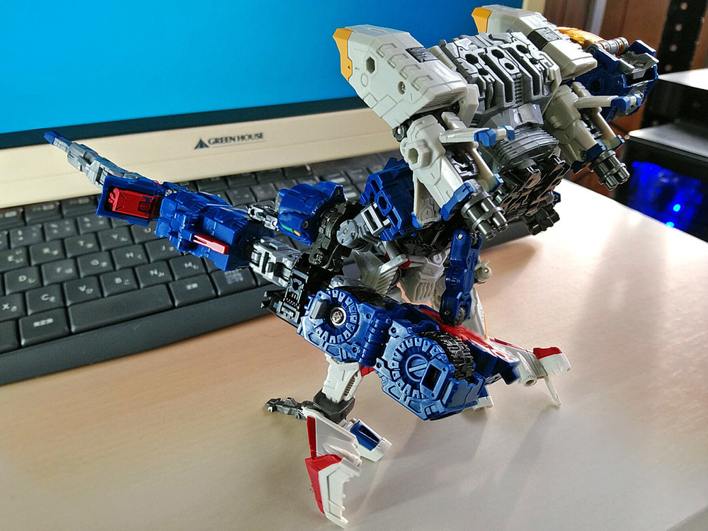 2019-12-12_diaclone-reboot_trivers-trijetter_vers-system_mode1-3.jpg