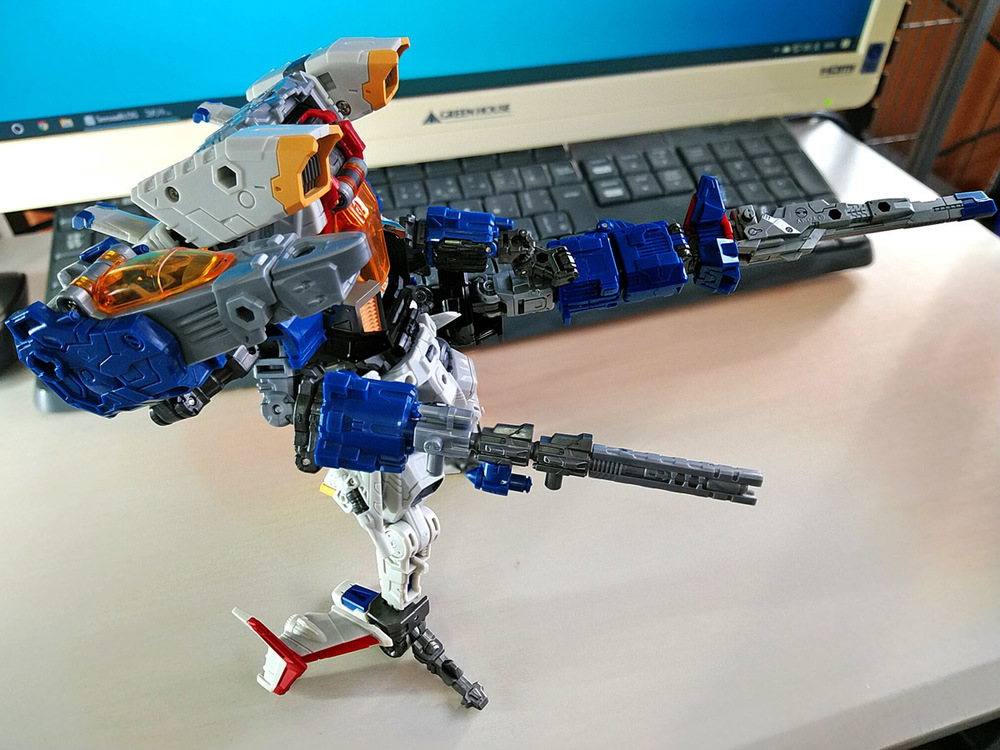 2019-12-12_diaclone-reboot_trivers-trijetter_vers-system_mode1-9.jpg