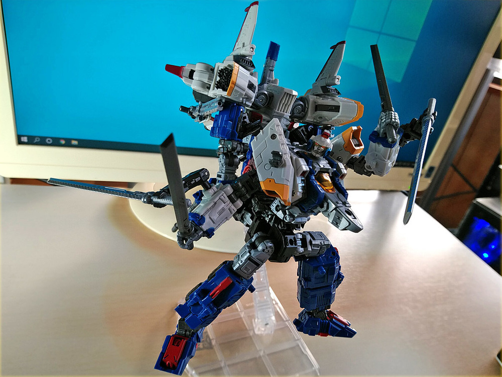 2019-12-20_diaclone-reboot_trivers-trijetter_mode-robo1-11.jpg