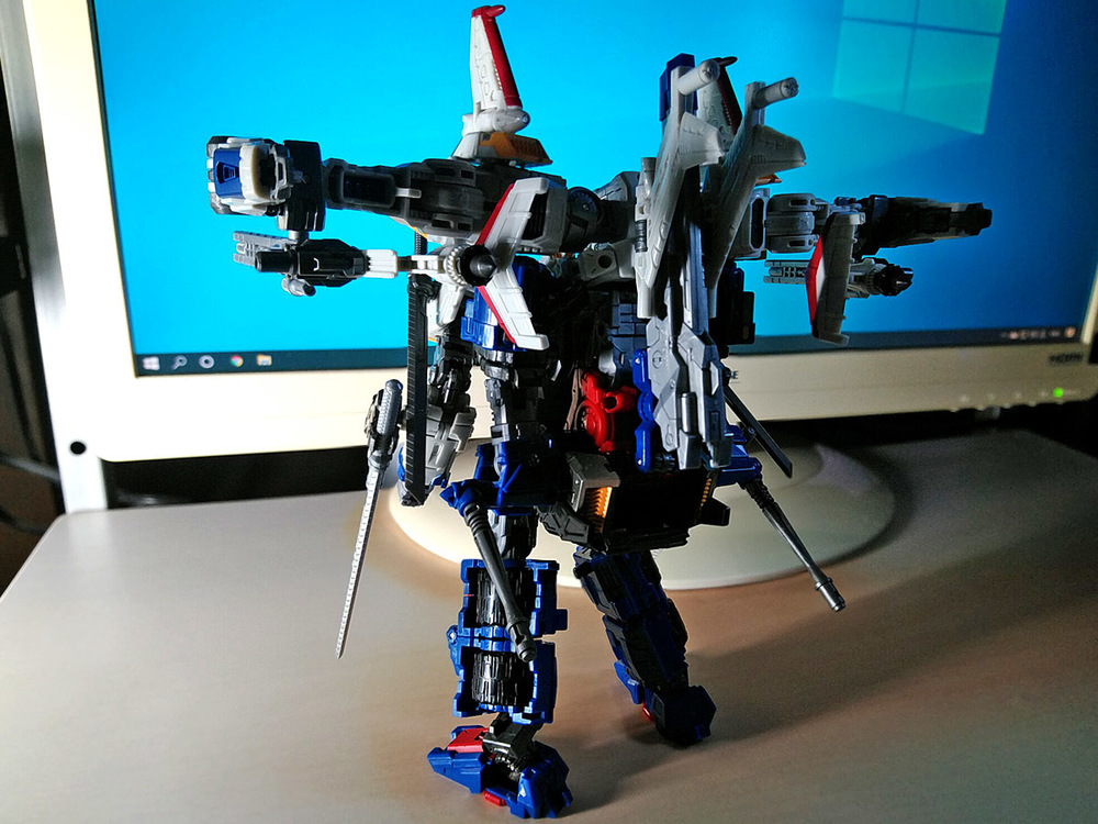 2019-12-20_diaclone-reboot_trivers-trijetter_mode-robo1-2.jpg
