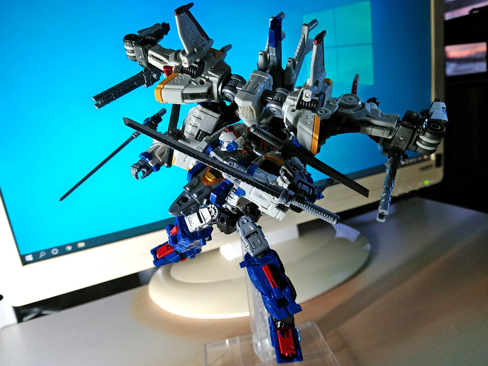 2019-12-20_diaclone-reboot_trivers-trijetter_mode-robo1-5.jpg