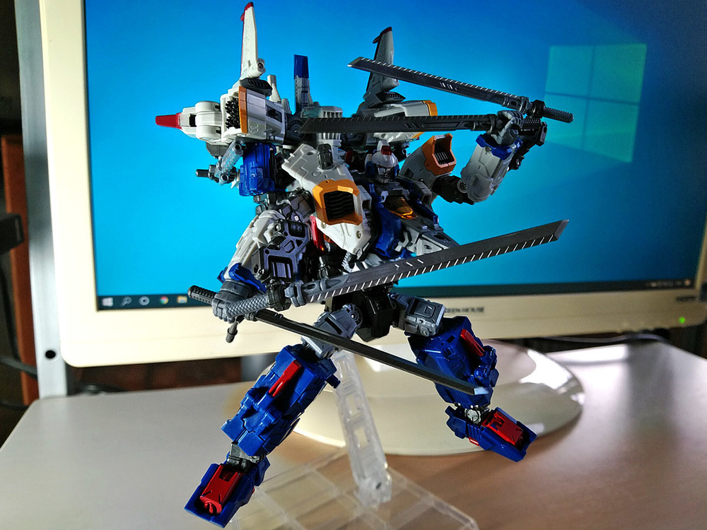 2019-12-20_diaclone-reboot_trivers-trijetter_mode-robo1-8.jpg