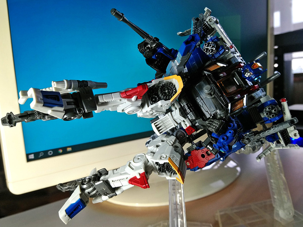 2019-12-29_diaclone-reboot_trivers-trijetter_gattai-robo3-6.jpg