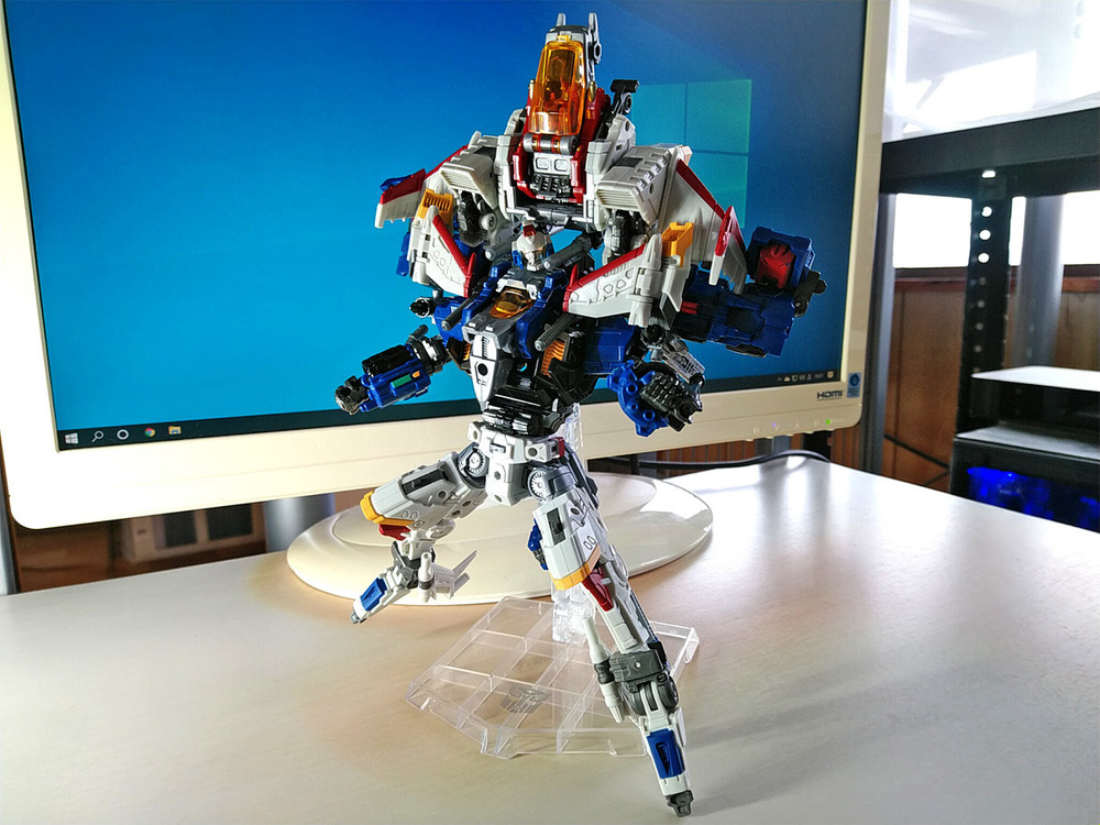 2019-12-31_diaclone-reboot_trivers-trijetter_gattai-robo4-6.jpg