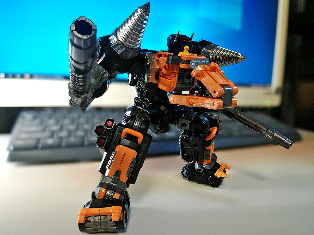2020-02-06_diaclone-trivers_tridigger_double-arm2.jpg