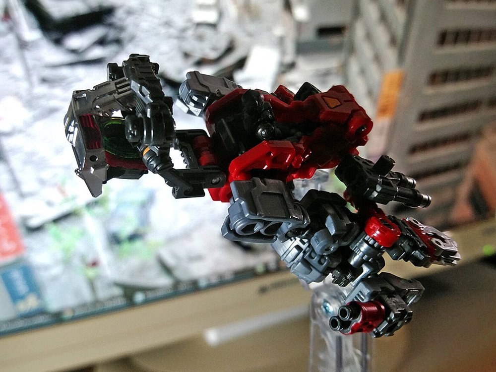 2020-05-27_diaclone_powerd-maneuver-epsilons_separate1-3.jpg