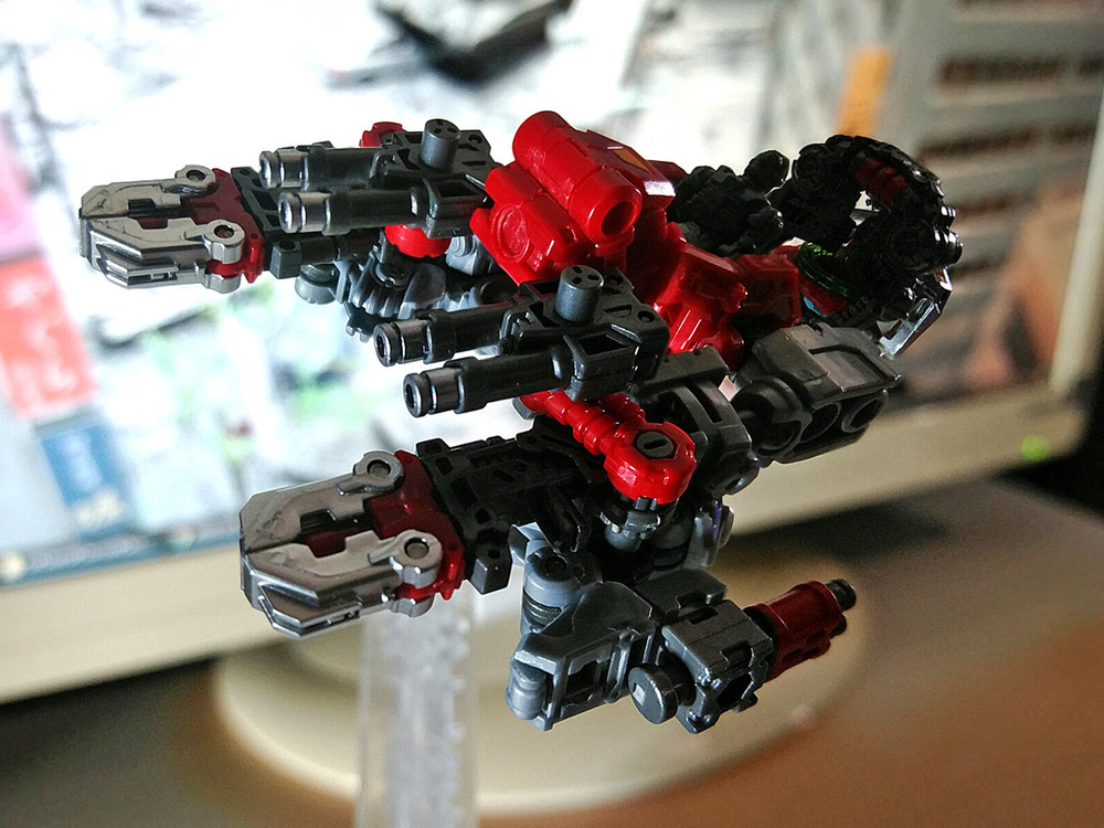 2020-05-27_diaclone_powerd-maneuver-epsilons_separate1-4.jpg