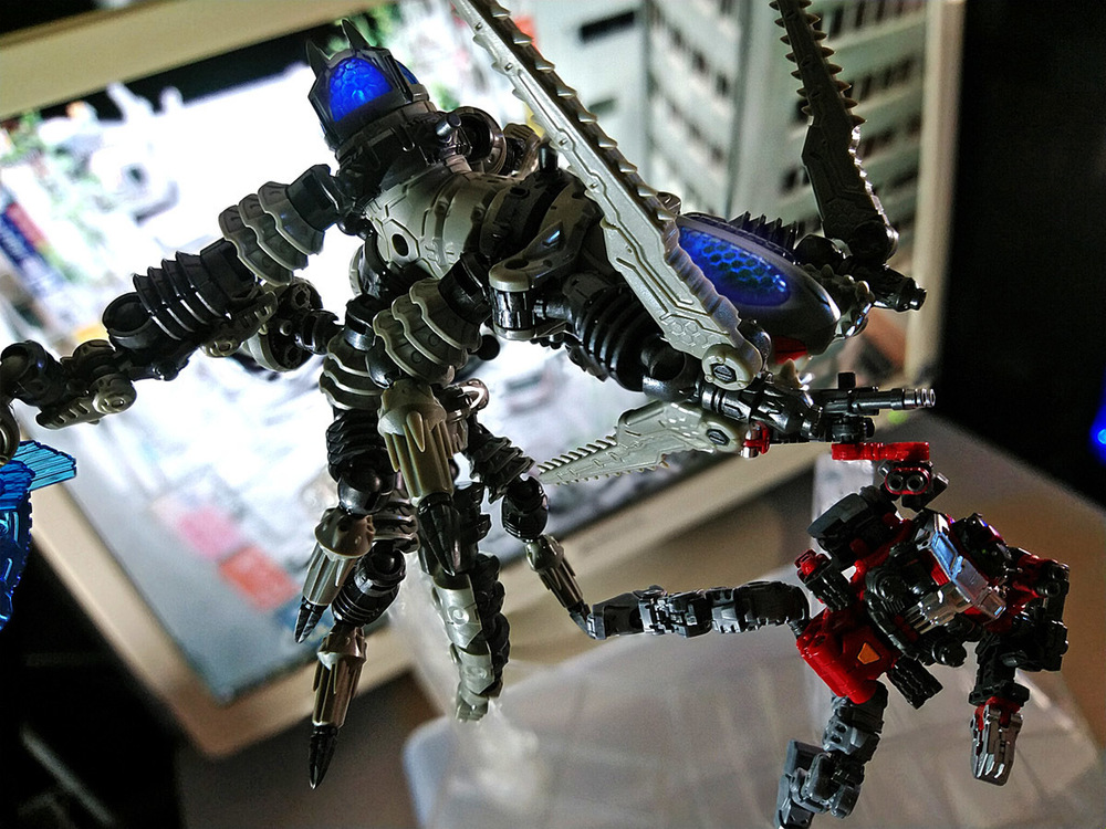 2020-05-27_diaclone_powerd-maneuver-epsilons_separate1-8.jpg