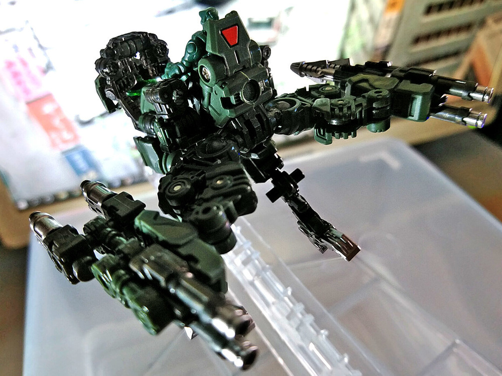 2020-05-27_diaclone_powerd-maneuver-epsilons_separate2-4.jpg