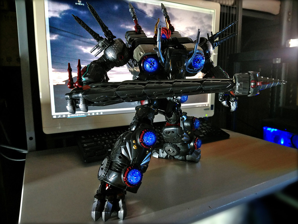 2020-06-12_diaclone_warudaros-giganter1.jpg